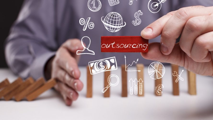 Ways By Which Accounting Services Outsourcing Reduces Overhead Costs